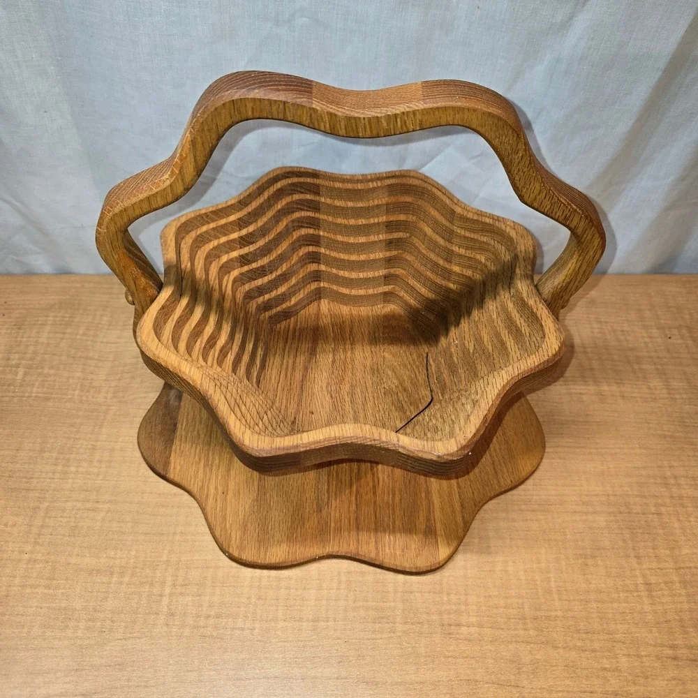Vintage Collapsible‎ Wooden Centerpiece Basket Trivet Folds Flat Spiral Cut Bowl